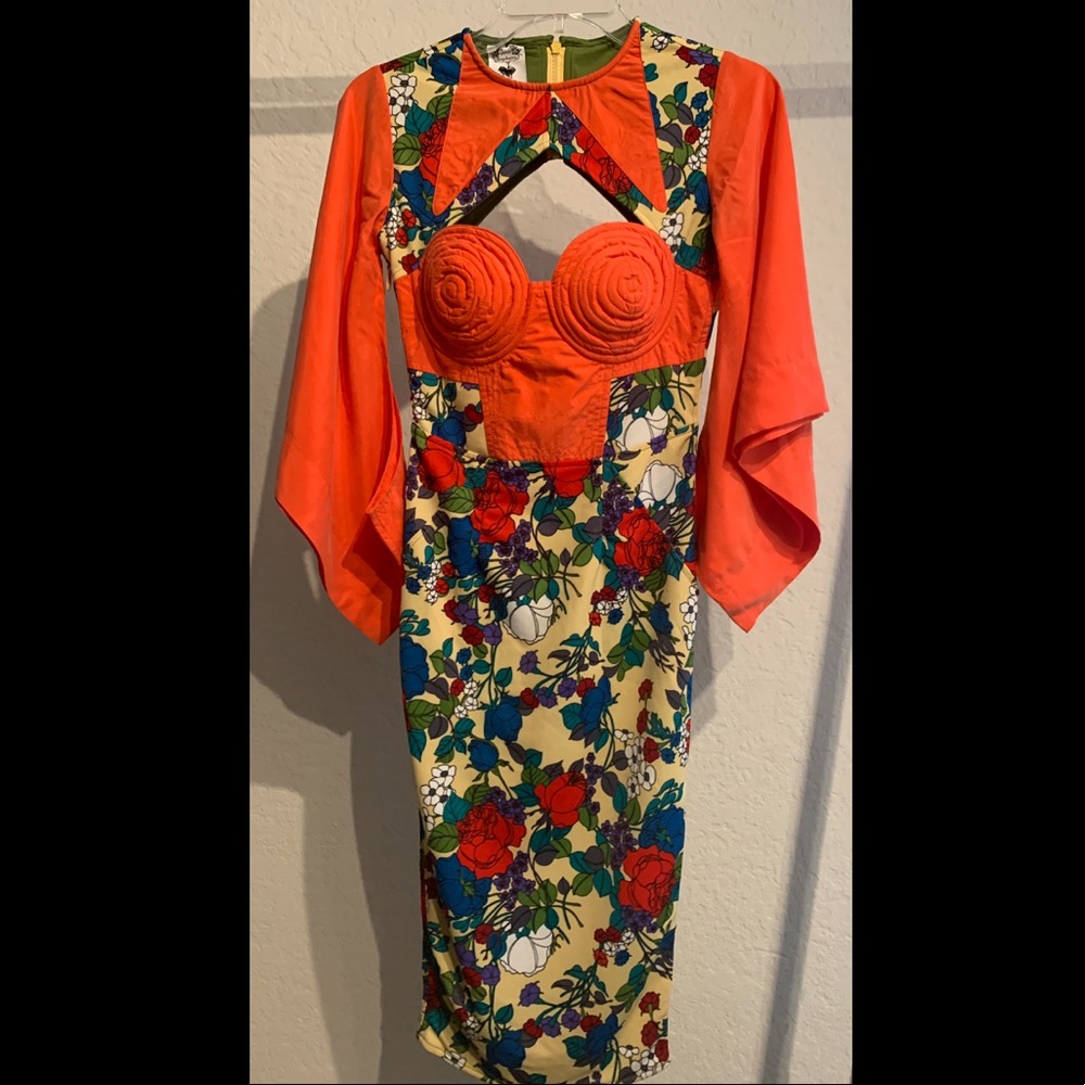 Floral Summer cocktail Kimmno-Sleeve Dress